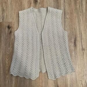 Handmade‎ DIY chevron pattern knit vest in light grey - size small womens